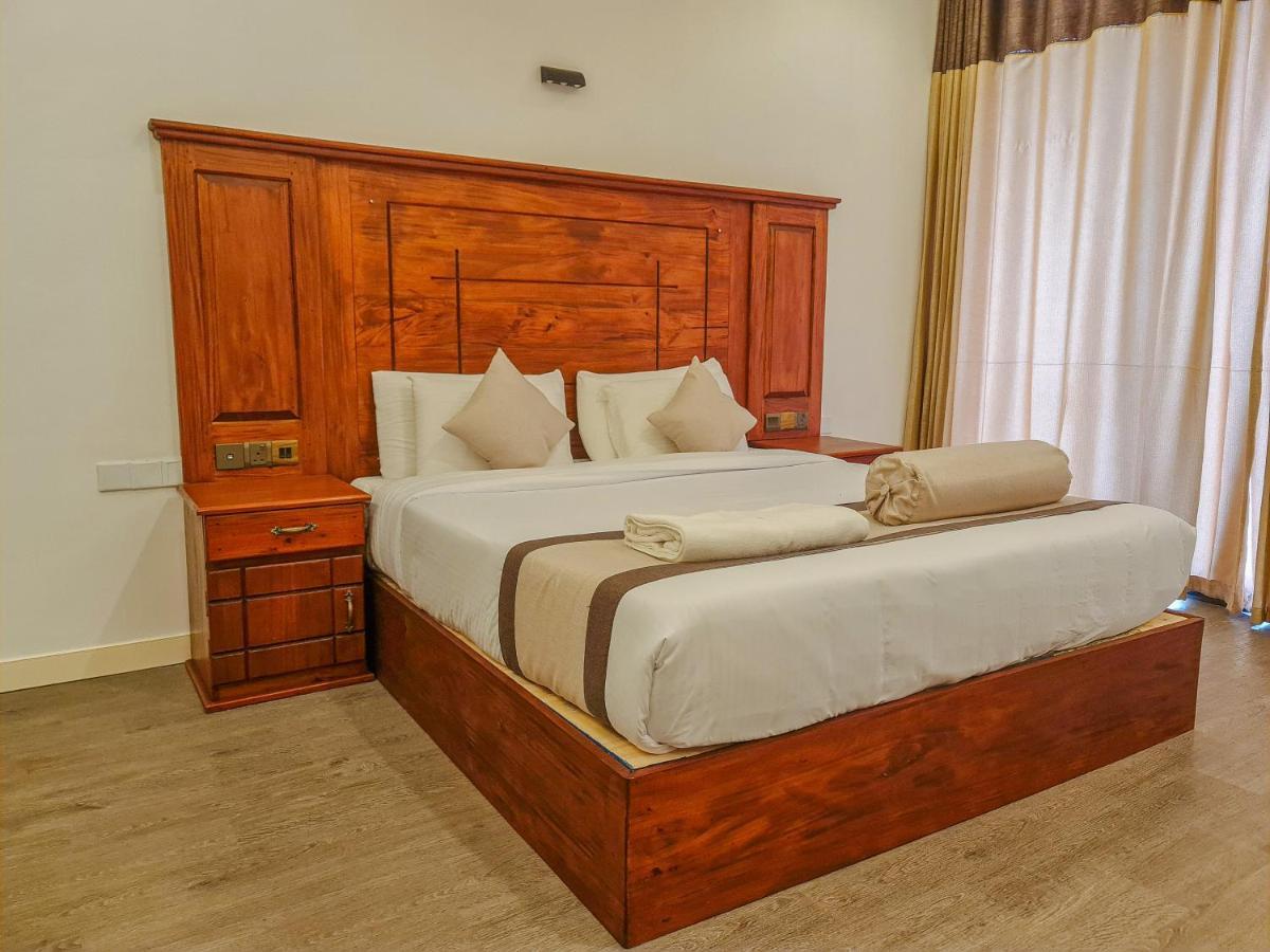 Top Rich Hotel Nuwara Eliya Eksteriør billede