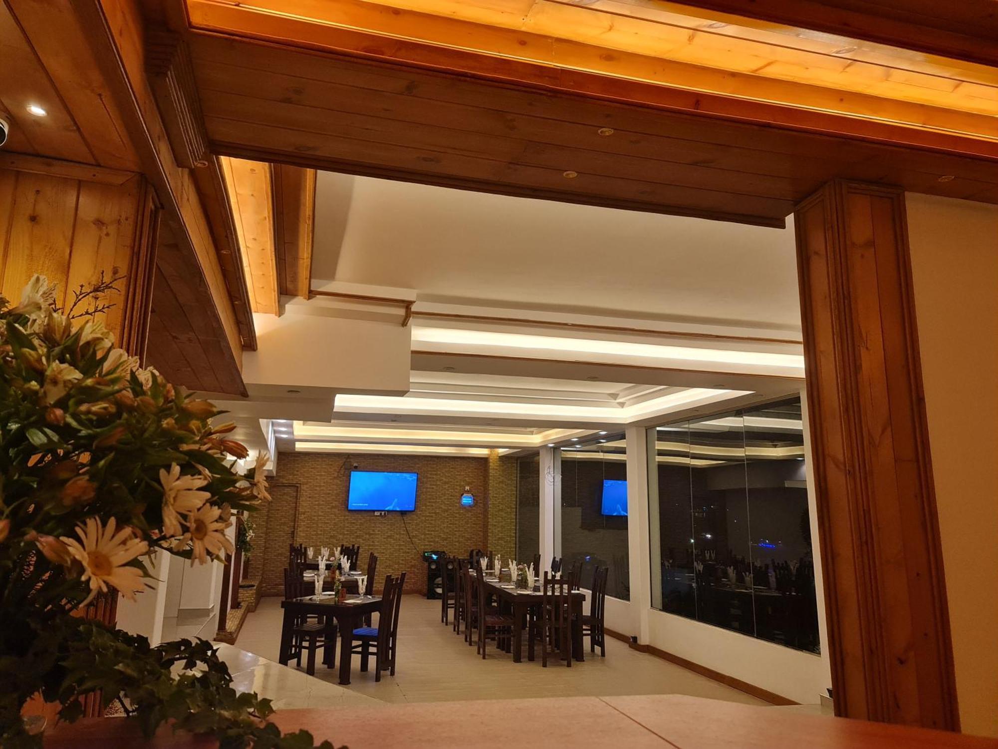 Top Rich Hotel Nuwara Eliya Eksteriør billede