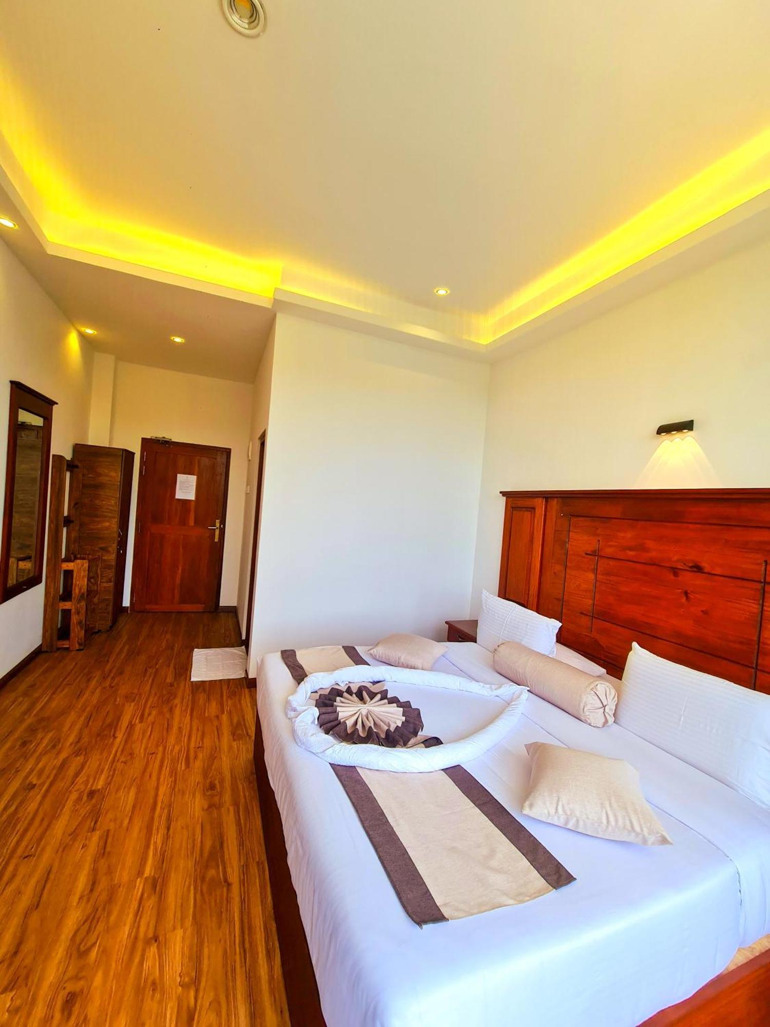 Top Rich Hotel Nuwara Eliya Eksteriør billede