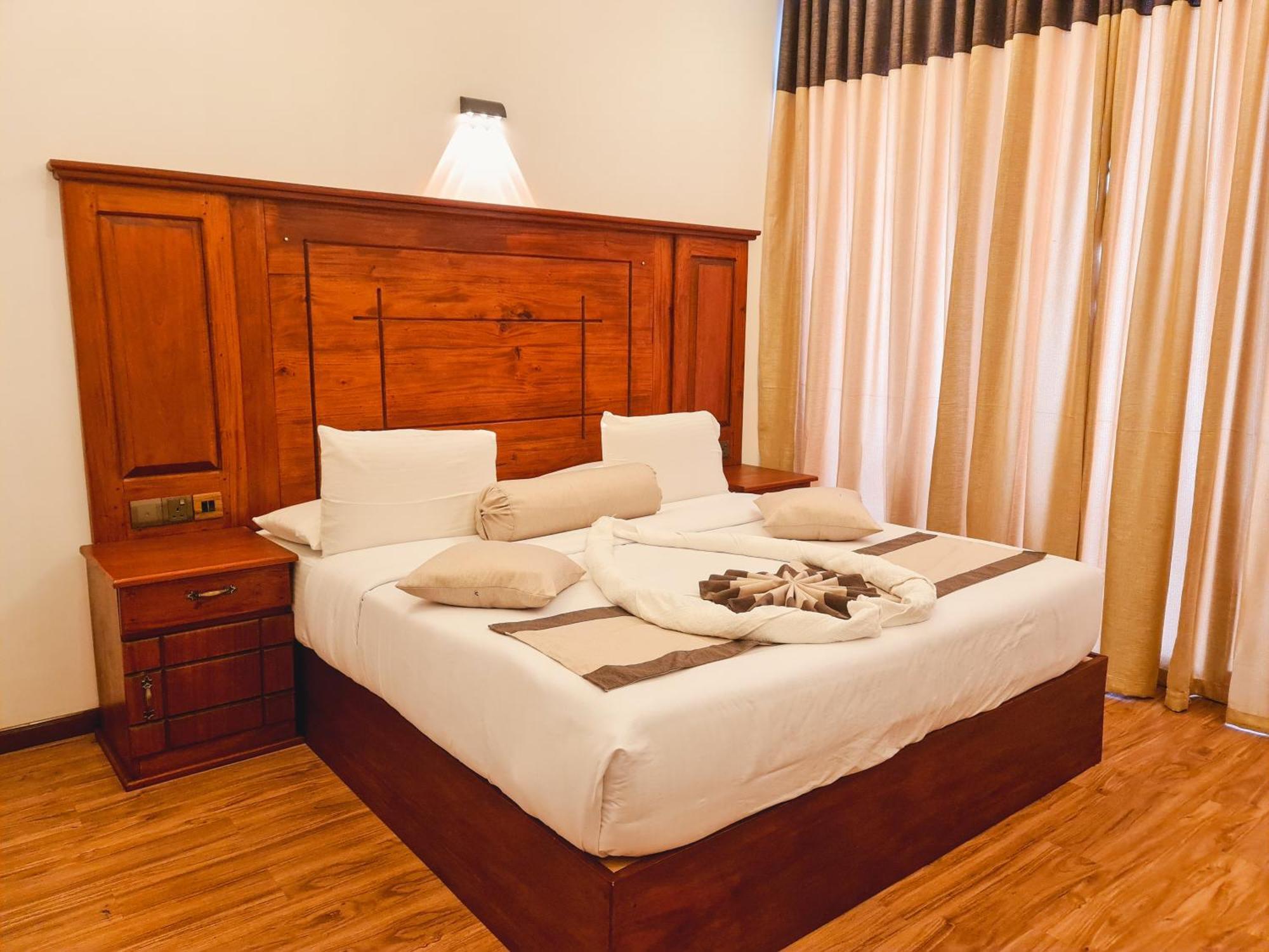 Top Rich Hotel Nuwara Eliya Eksteriør billede